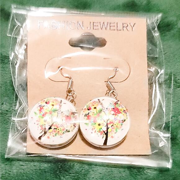 Boutique new multicolor double sided dome Tree of Life heart earrings - Picture 3 of 6